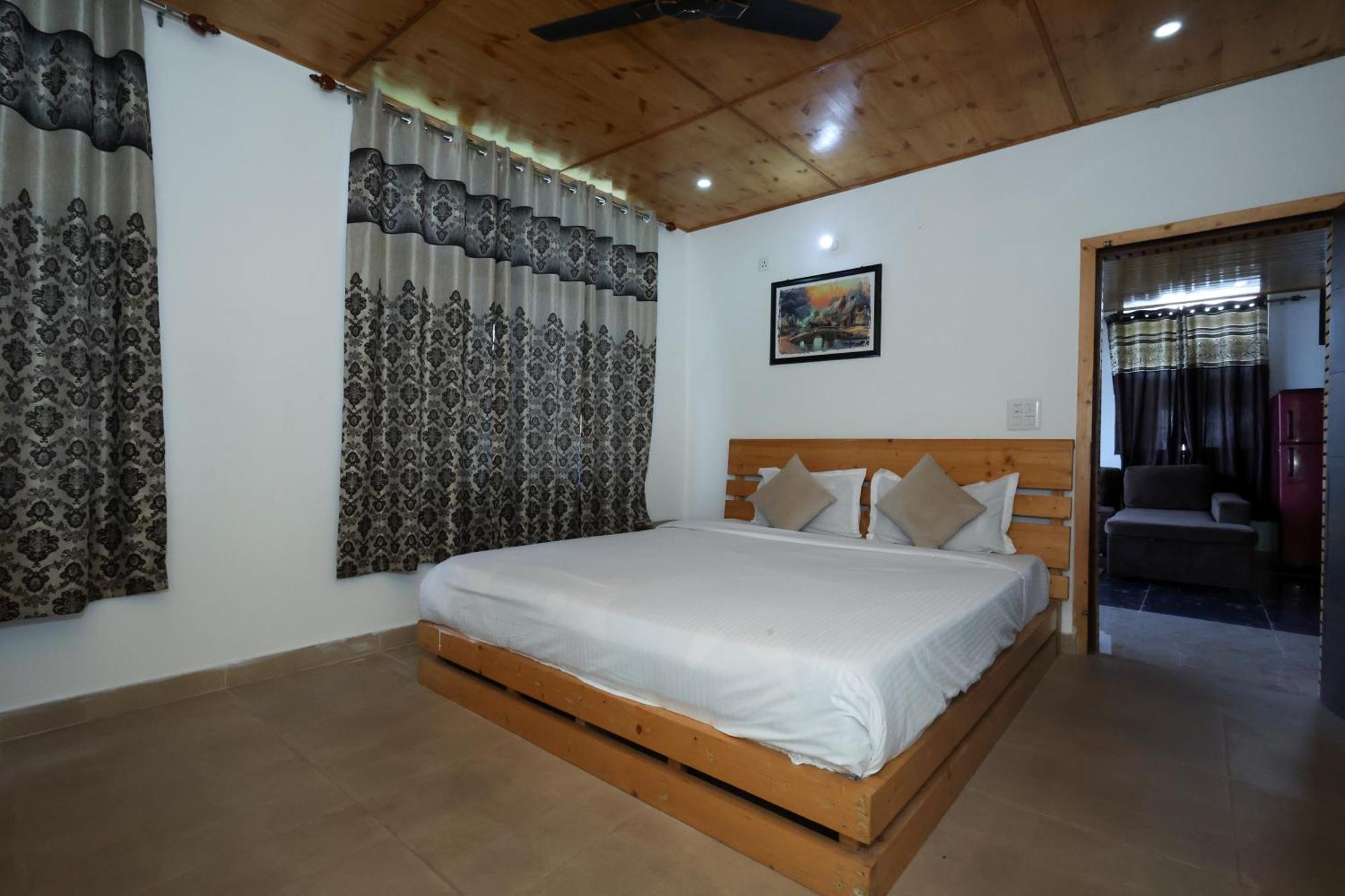 Cozy Heavenn 2Bhk I Kasauli I Mountain View 93O68I282O Apartment Екстериор снимка