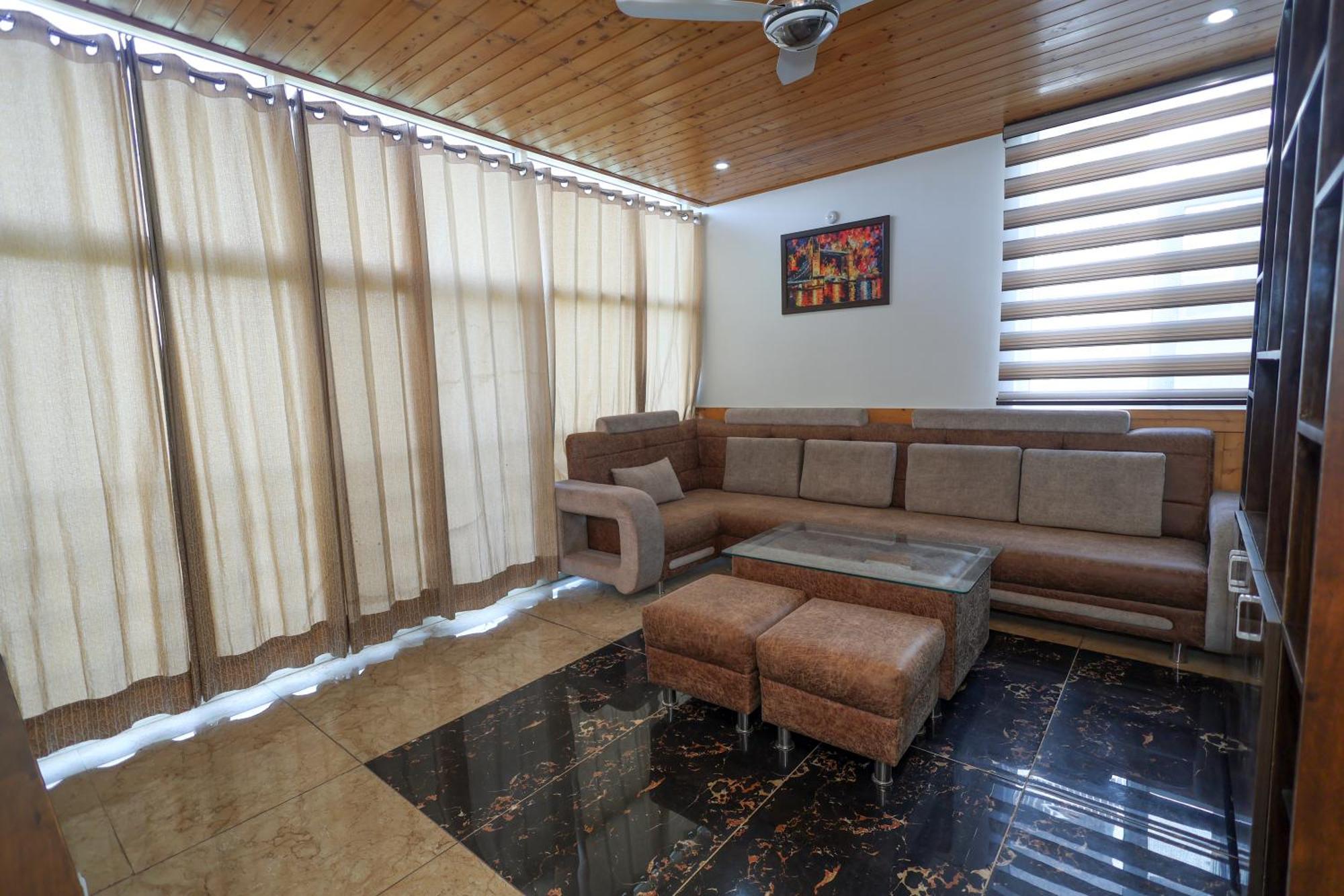 Cozy Heavenn 2Bhk I Kasauli I Mountain View 93O68I282O Apartment Екстериор снимка